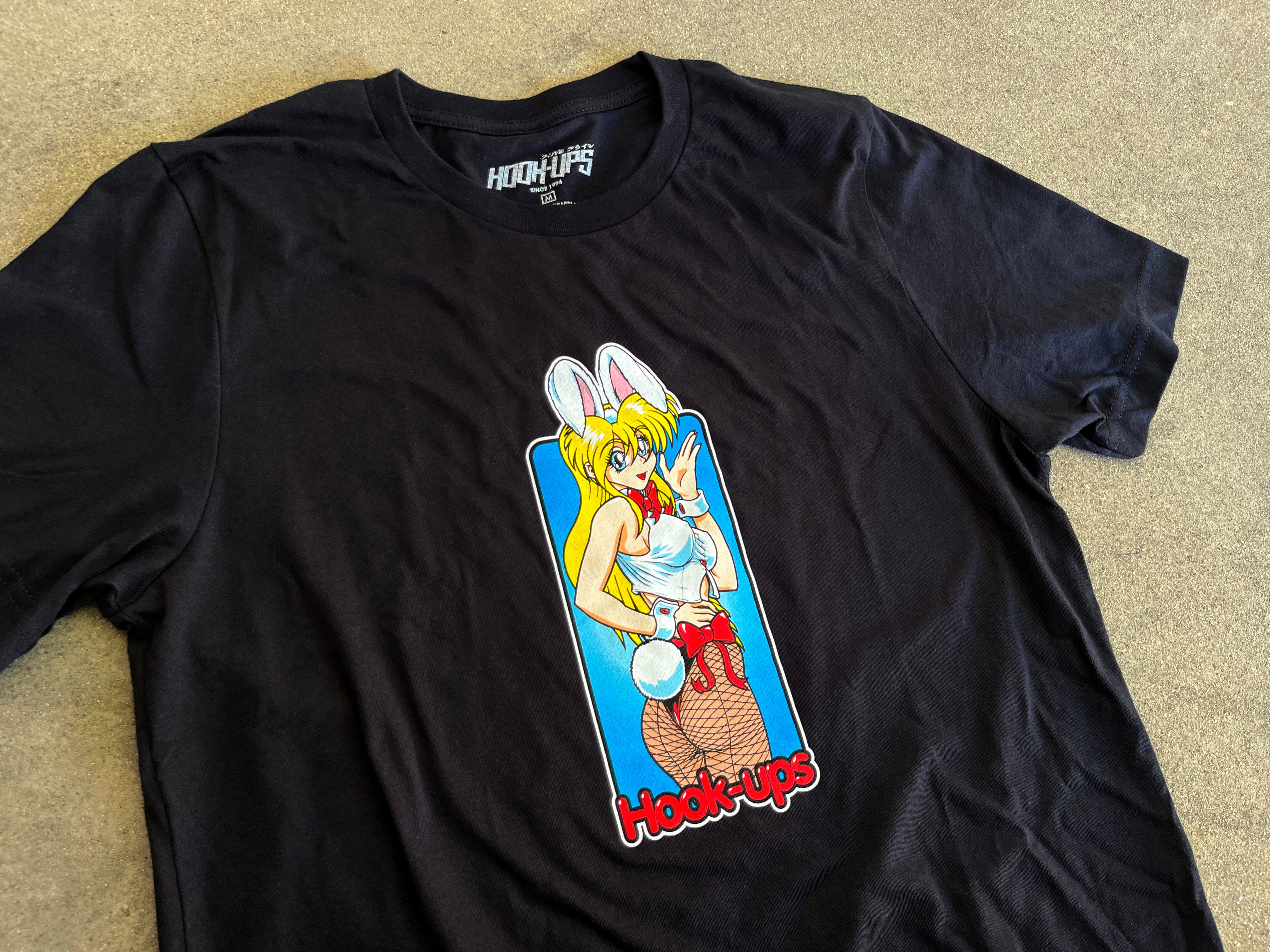 Bunny Girl T-shirt - BLACK - Image 3