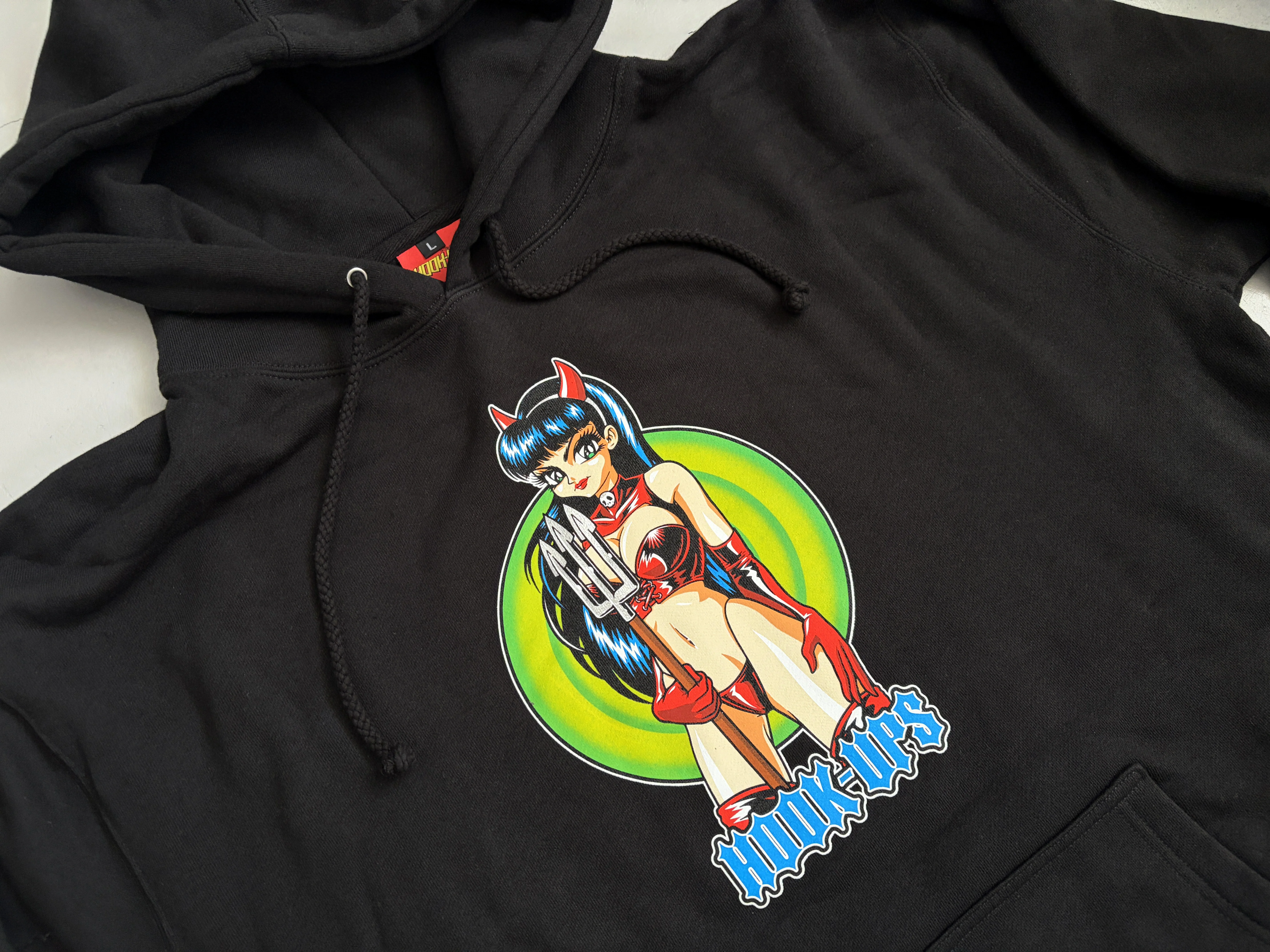 Devil Girl Hooded HEAVYWEIGHT SWEATSHIRT - BLACK - Image 2